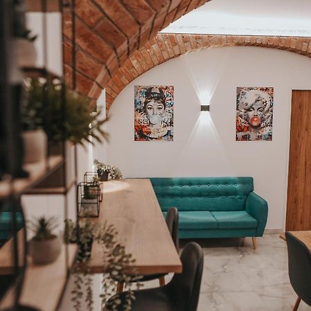 Zizkoff Apartments Prag Eksteriør billede